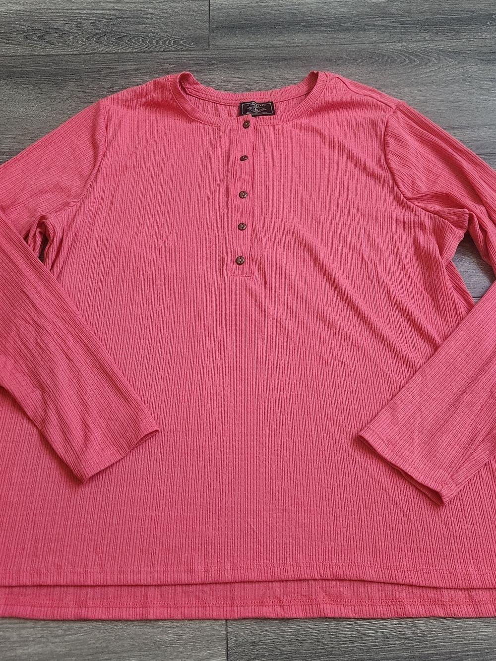 G.H. Bass & Co. Pink Ribbed Long-Sleeve Henley Top